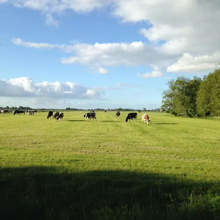 Vrijstaand Koetshuis Marron Barsingerhorn