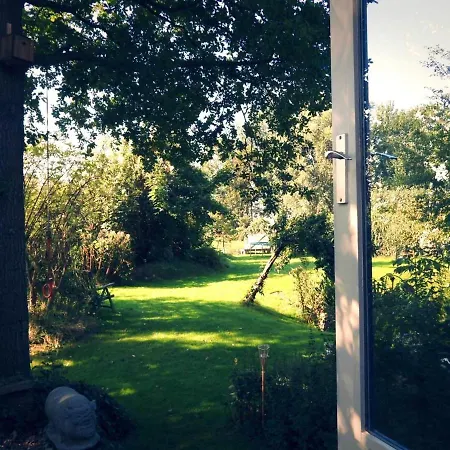 Vrijstaand Koetshuis Marron