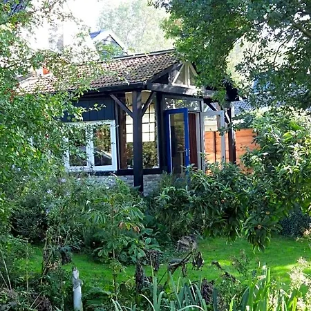 Vrijstaand Koetshuis Marron