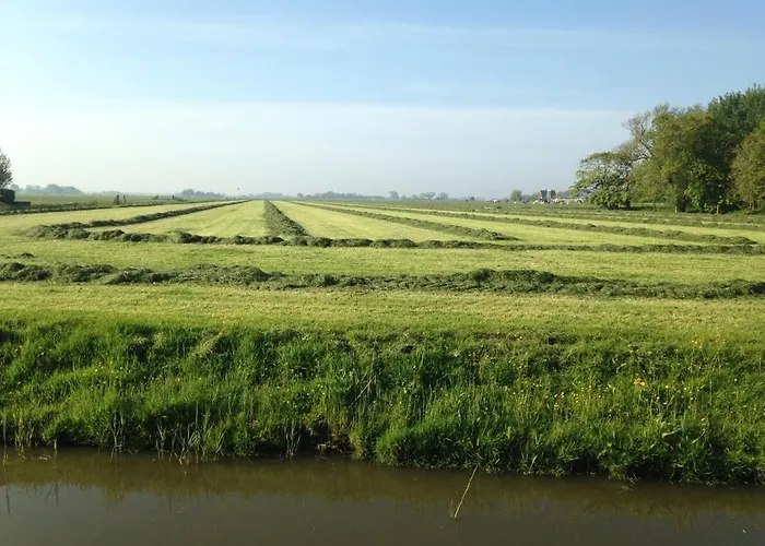 Vrijstaand Koetshuis Marron 3* Barsingerhorn